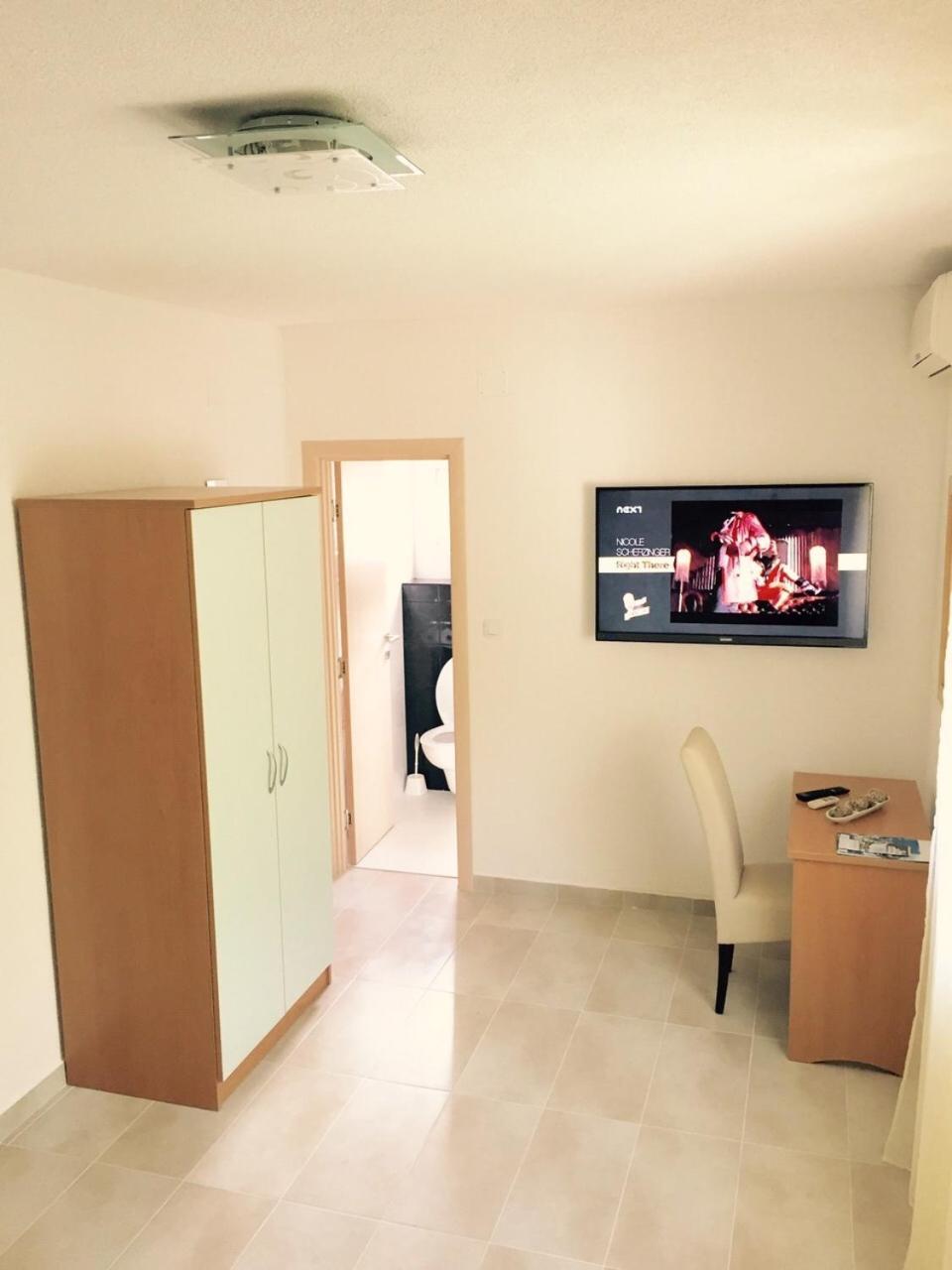 Rooms Florida Tribanj Kruscica Ruang foto